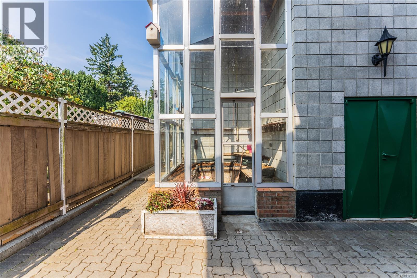 635 Park Ave, Nanaimo, British Columbia  V9R 4H5 - Photo 37 - 1017213