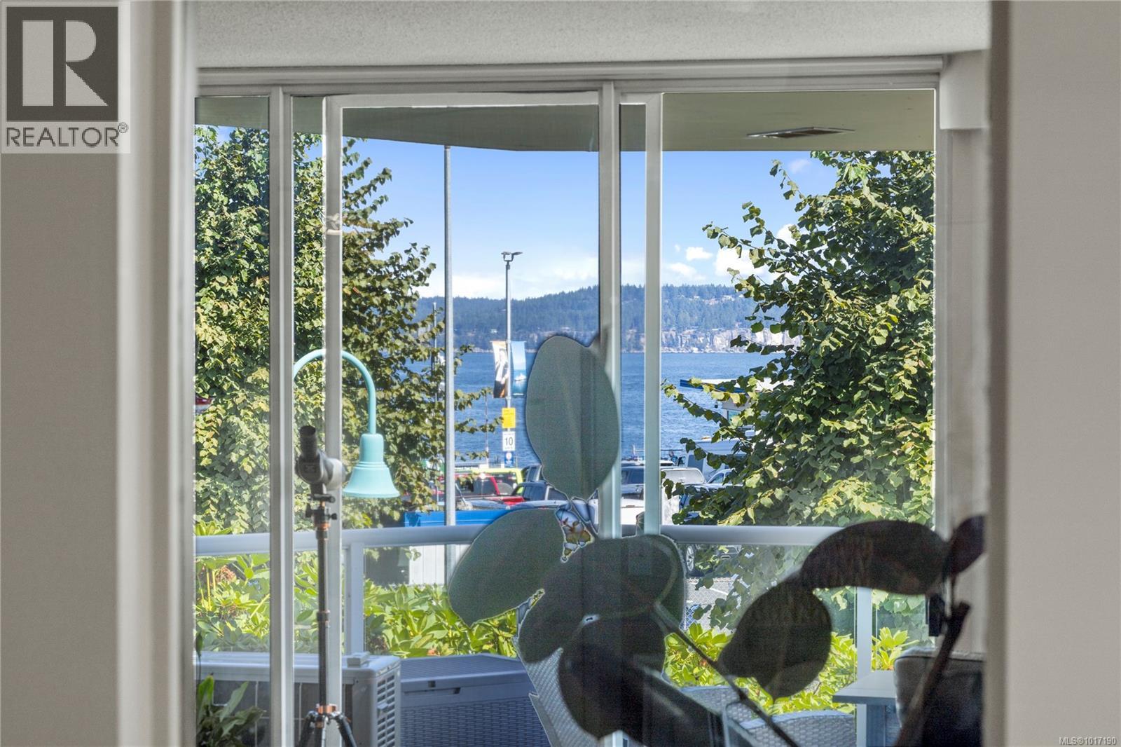 206 158 Promenade Dr, Nanaimo, British Columbia  V9R 6M7 - Photo 35 - 1017190