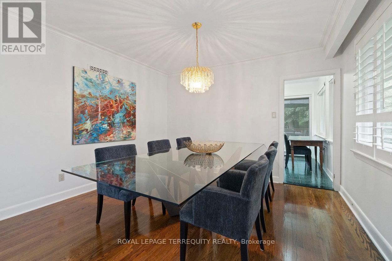 416 The Kingsway, Toronto, Ontario  M9A 3V9 - Photo 13 - W12358663