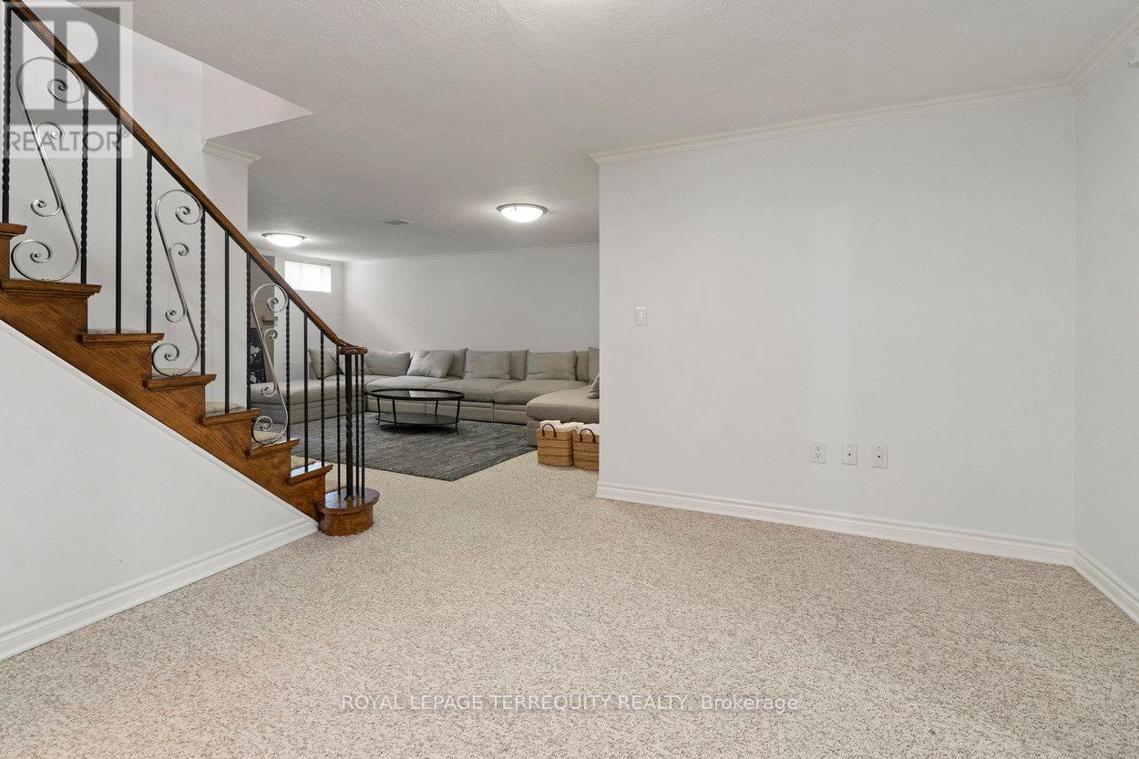 416 The Kingsway, Toronto, Ontario  M9A 3V9 - Photo 30 - W12358663
