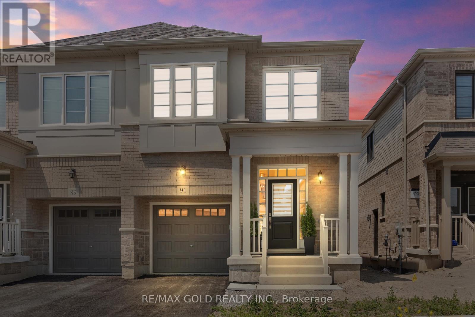 91 Phoenix Boulevard, Barrie (Painswick South), Ontario  L9S 2Z5 - Photo 2 - S12455132