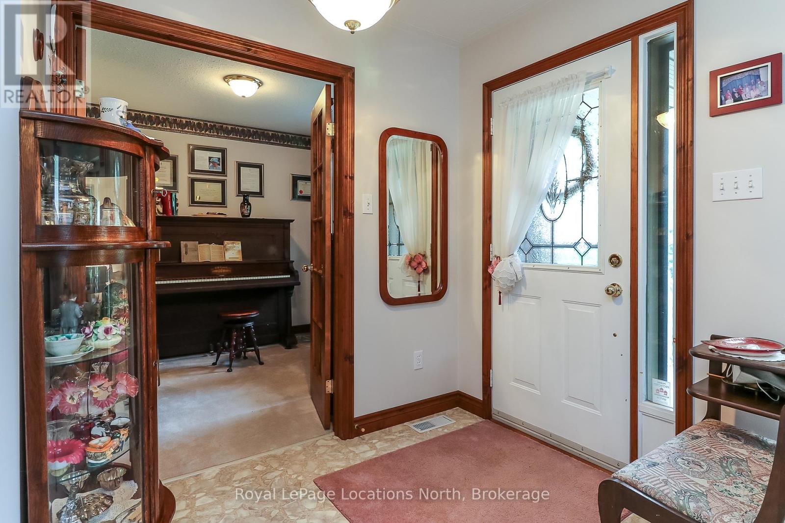 3 Kelley Crescent, Wasaga Beach, Ontario  L9Z 1J4 - Photo 22 - S12455218