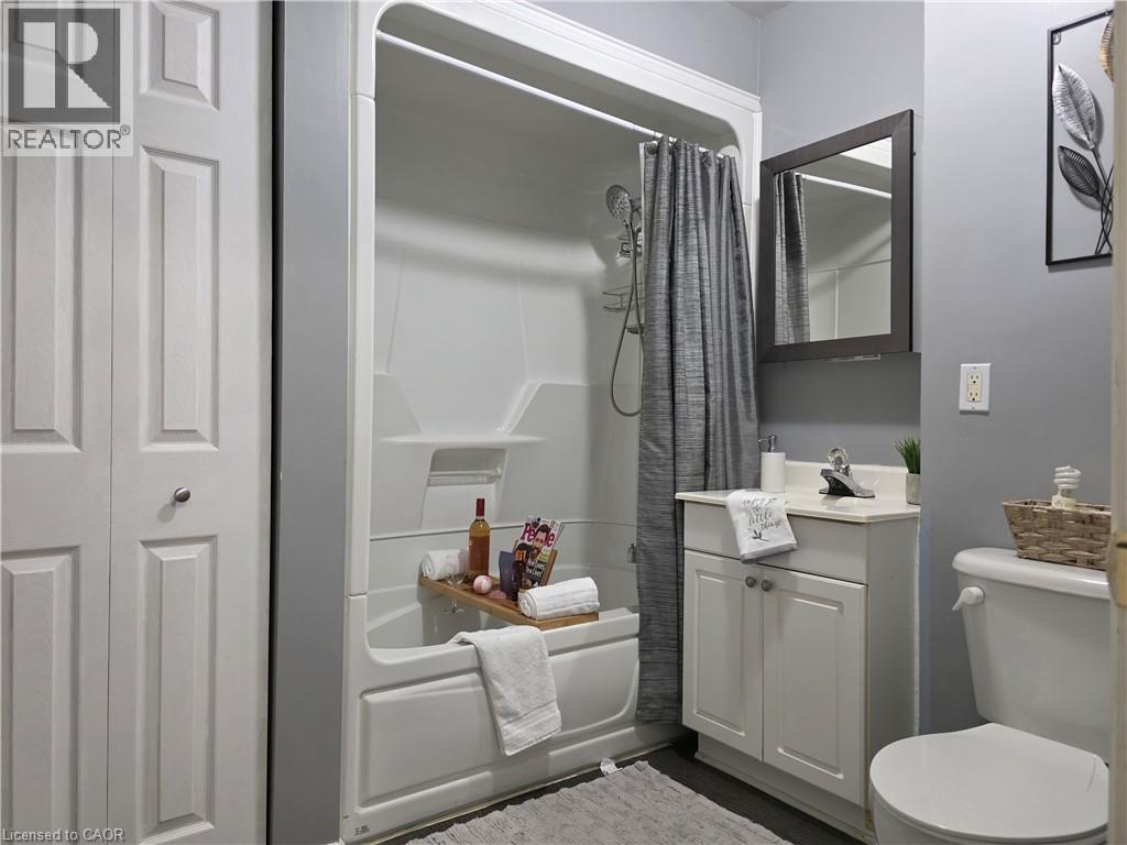 211 Veronica Drive Unit# 10, Kitchener, Ontario  N2A 2R8 - Photo 10 - 40777091