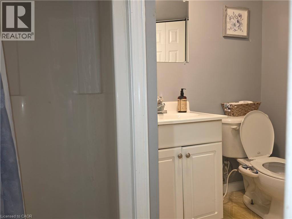 211 Veronica Drive Unit# 10, Kitchener, Ontario  N2A 2R8 - Photo 9 - 40777091