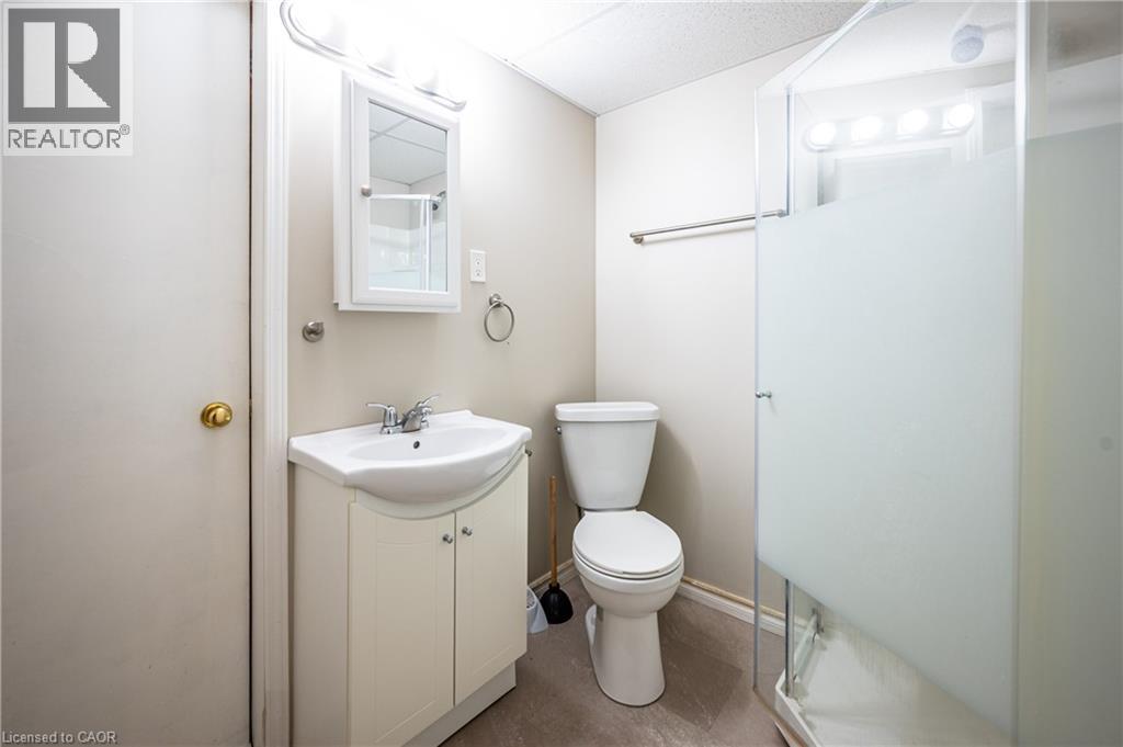 646 Basswood Street Unit# A, Waterloo, Ontario  N2V 2K8 - Photo 15 - 40776558