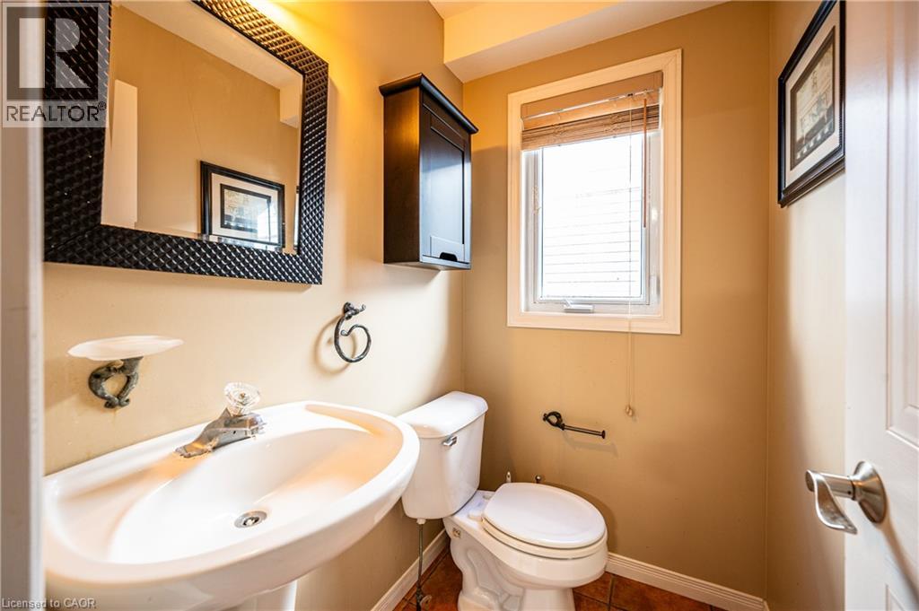 646 Basswood Street Unit# A, Waterloo, Ontario  N2V 2K8 - Photo 18 - 40776558