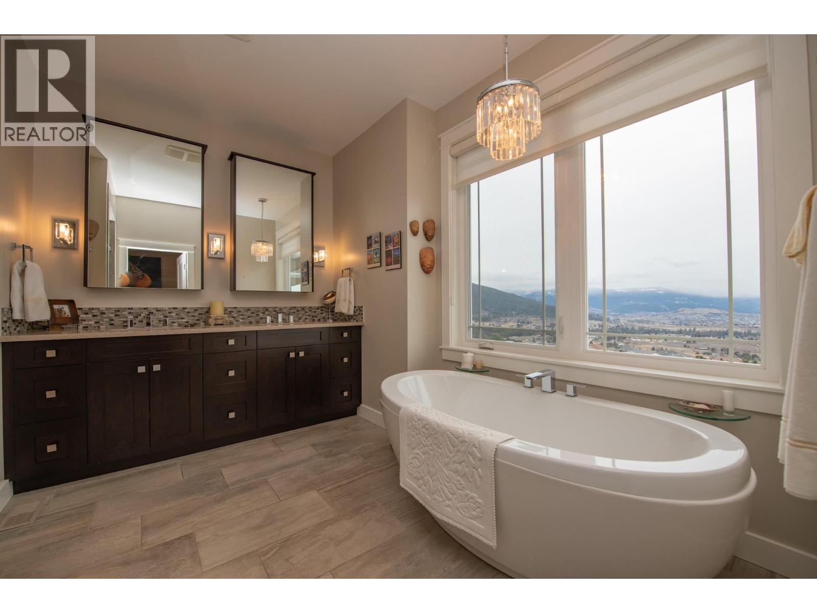 733 Hart Lane, Vernon, British Columbia  V1B 4B2 - Photo 32 - 10361485