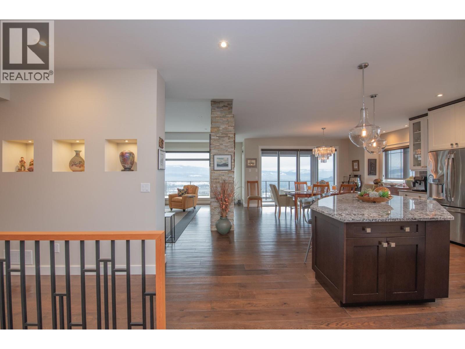 733 Hart Lane, Vernon, British Columbia  V1B 4B2 - Photo 6 - 10361485