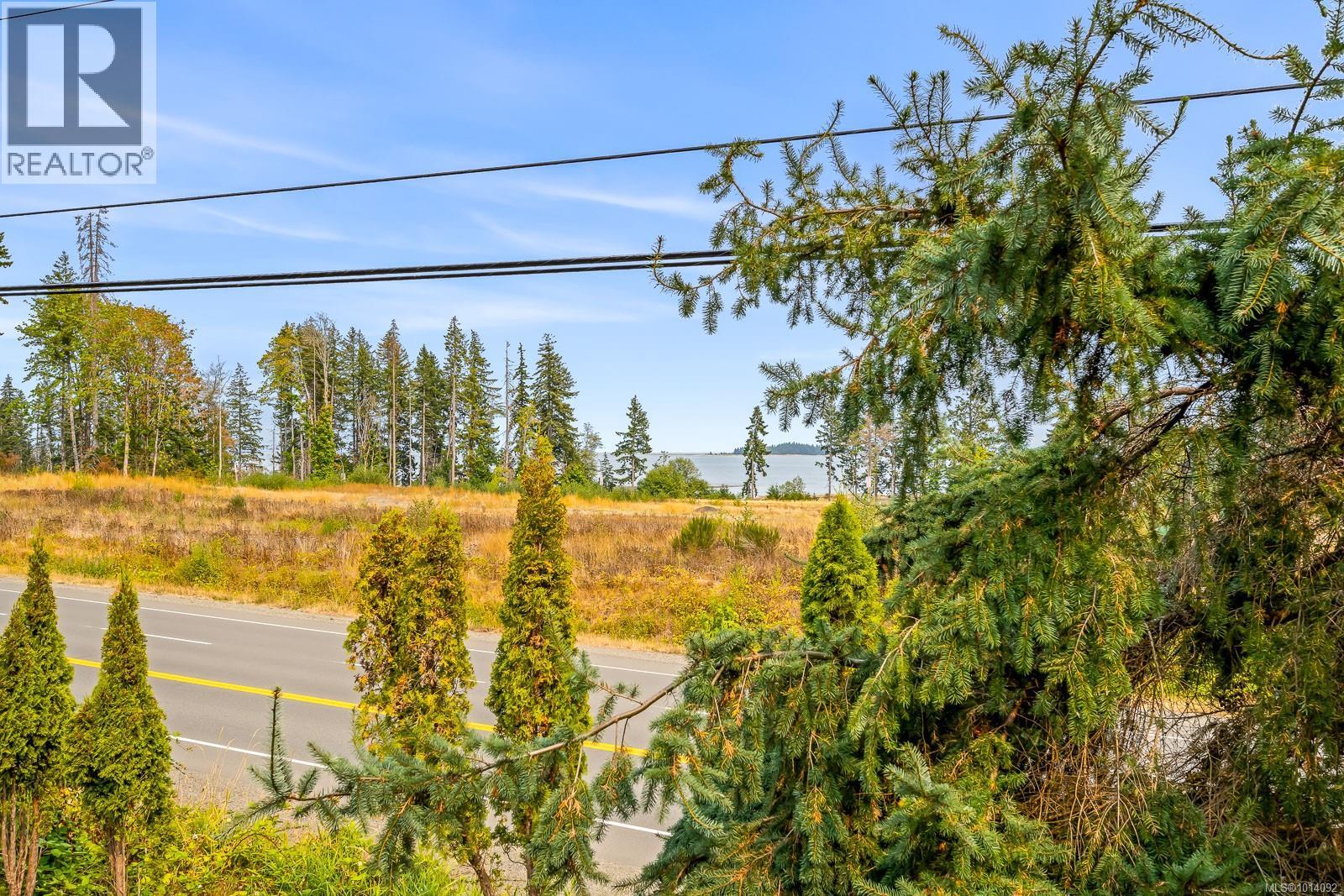 5303 Island Hwy S, Union Bay, British Columbia  V0R 3B0 - Photo 9 - 1014092