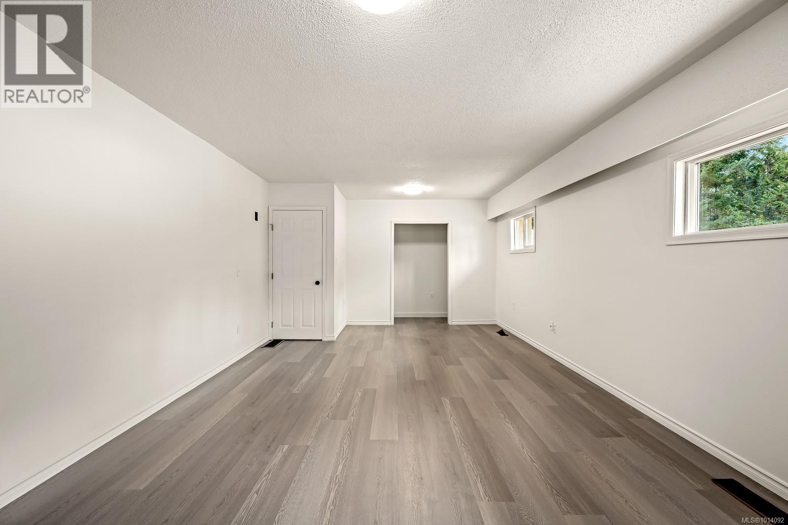 5303 Island Hwy S, Union Bay, British Columbia  V0R 3B0 - Photo 31 - 1014092