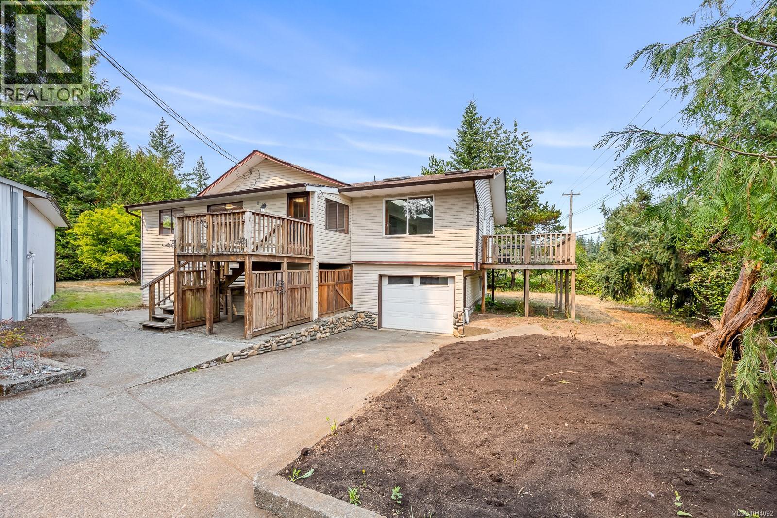 5303 Island Hwy S, Union Bay, British Columbia  V0R 3B0 - Photo 48 - 1014092
