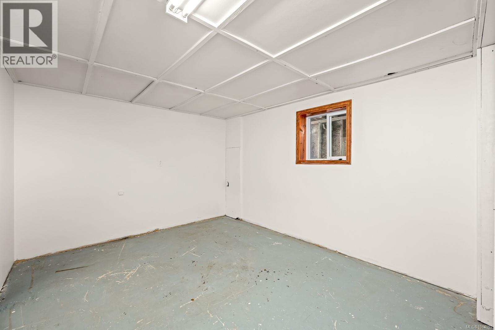 5303 Island Hwy S, Union Bay, British Columbia  V0R 3B0 - Photo 45 - 1014092