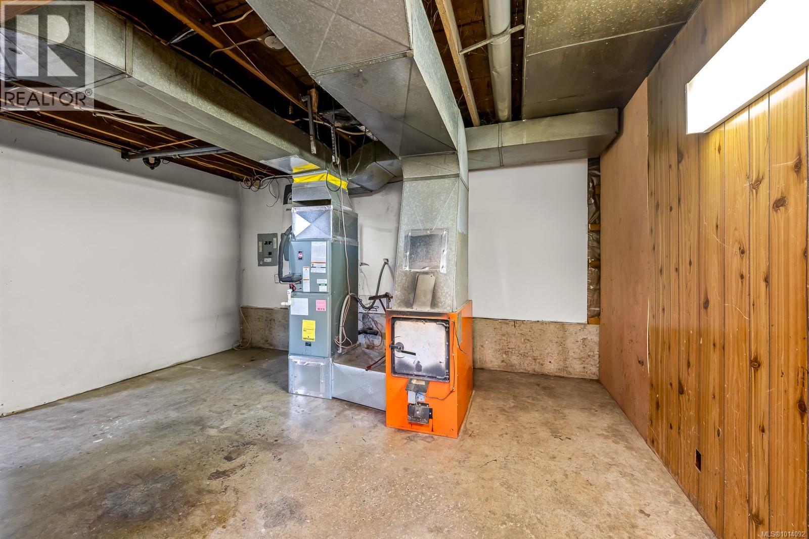 5303 Island Hwy S, Union Bay, British Columbia  V0R 3B0 - Photo 49 - 1014092