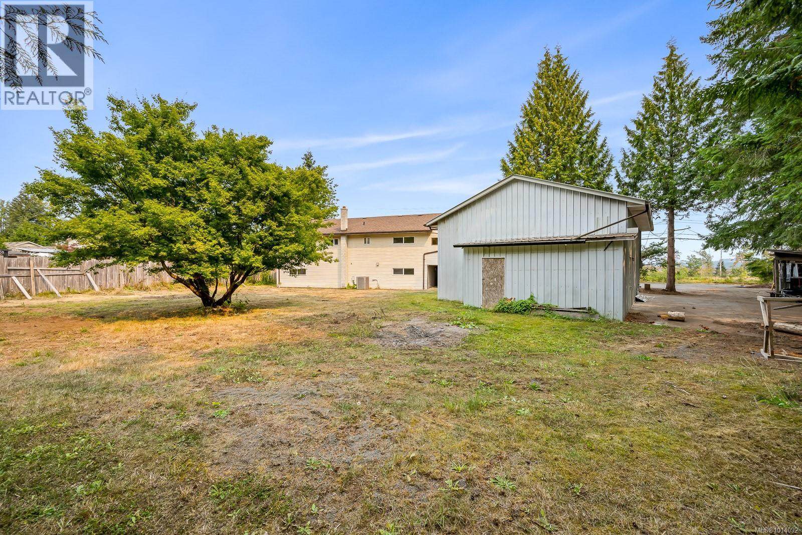5303 Island Hwy S, Union Bay, British Columbia  V0R 3B0 - Photo 53 - 1014092