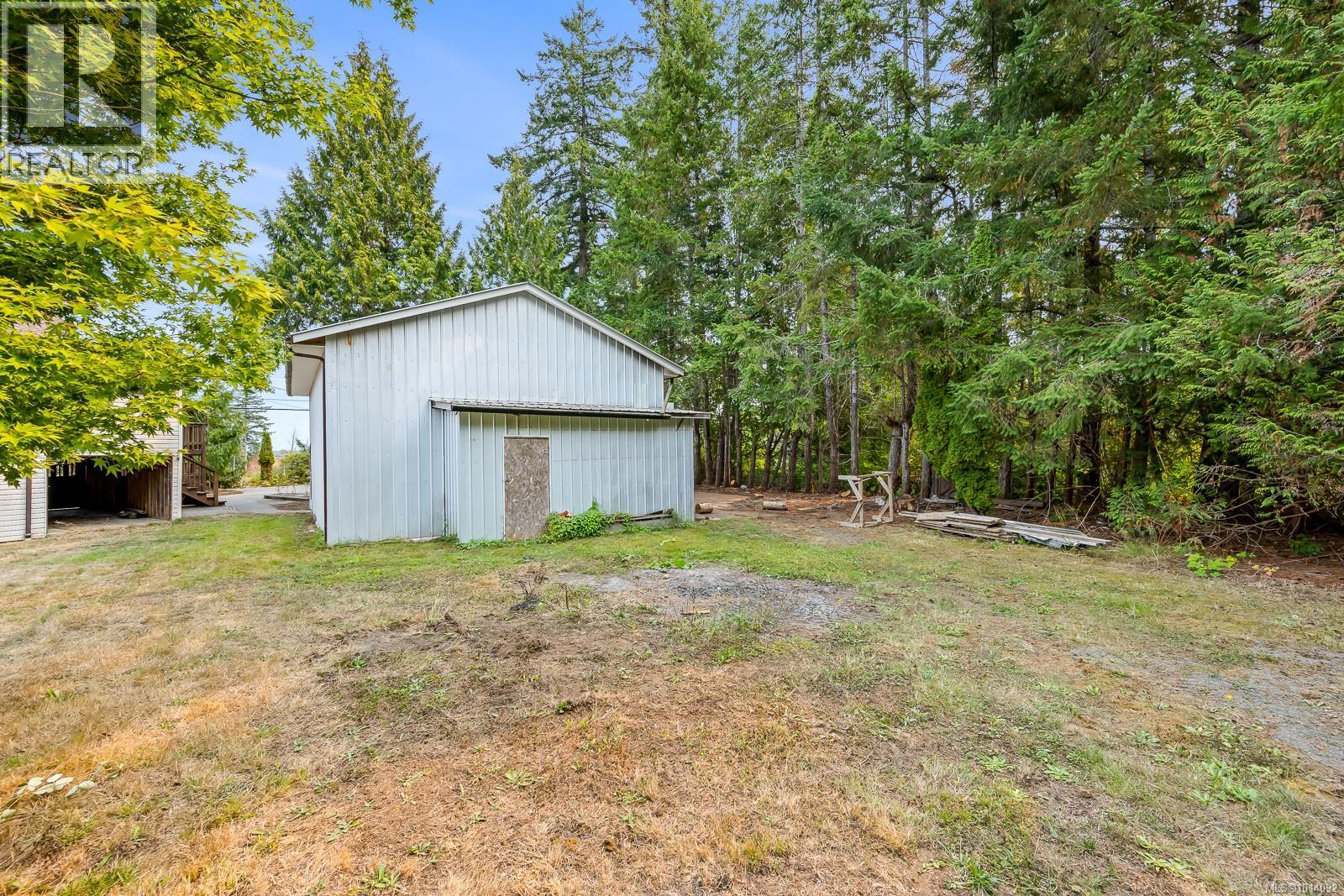 5303 Island Hwy S, Union Bay, British Columbia  V0R 3B0 - Photo 64 - 1014092