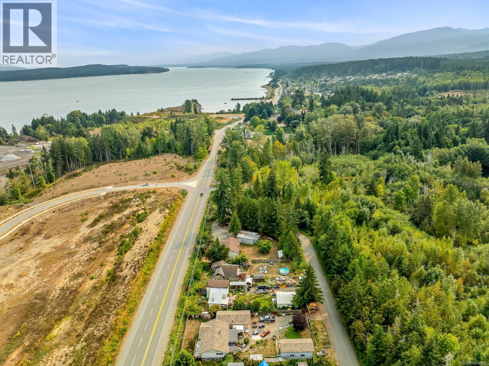 5303 Island Hwy S, Union Bay, British Columbia  V0R 3B0 - Photo 63 - 1014092