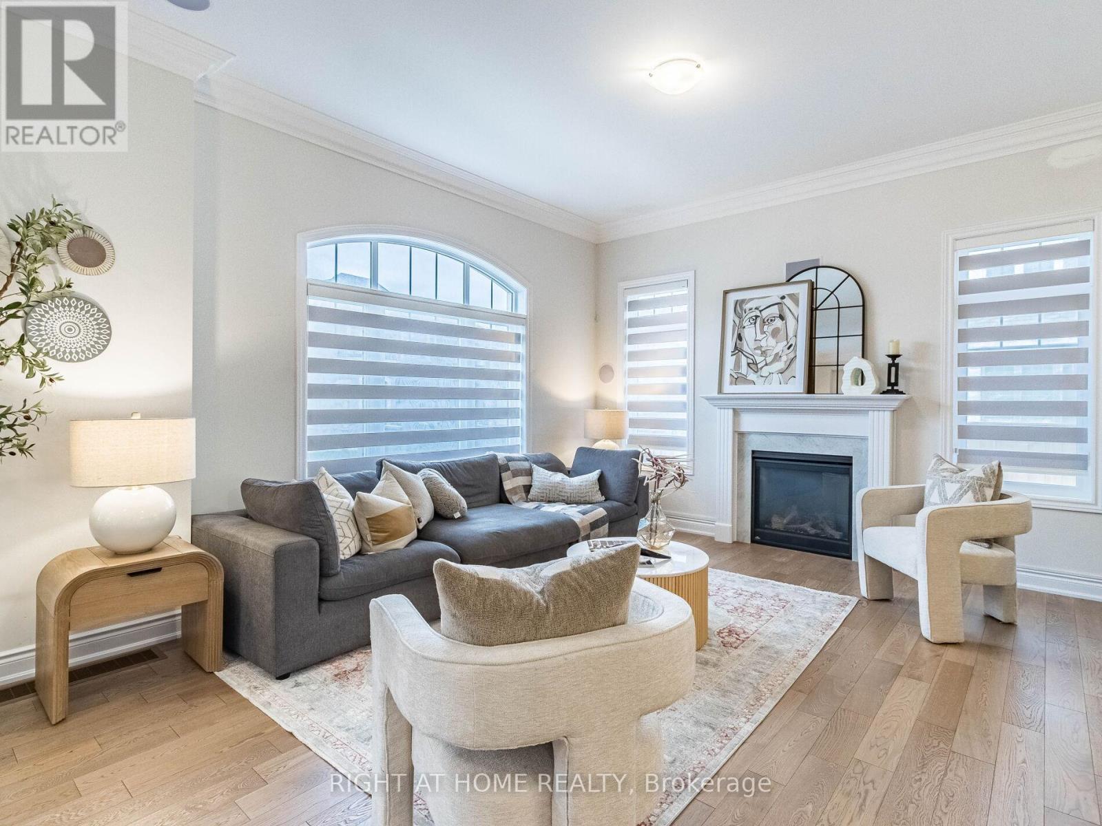 95 Viva Gardens, Oakville (Go Glenorchy), Ontario  L6H 0Z2 - Photo 14 - W12455084