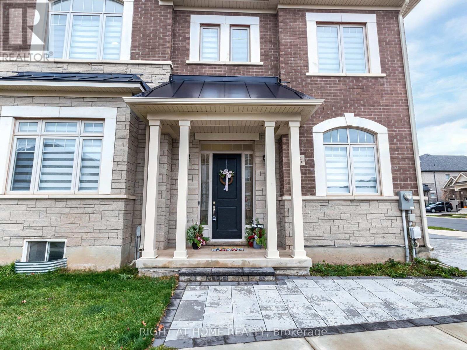 95 Viva Gardens, Oakville (Go Glenorchy), Ontario  L6H 0Z2 - Photo 5 - W12455084