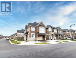 95 VIVA GARDENS, Oakville, Ontario