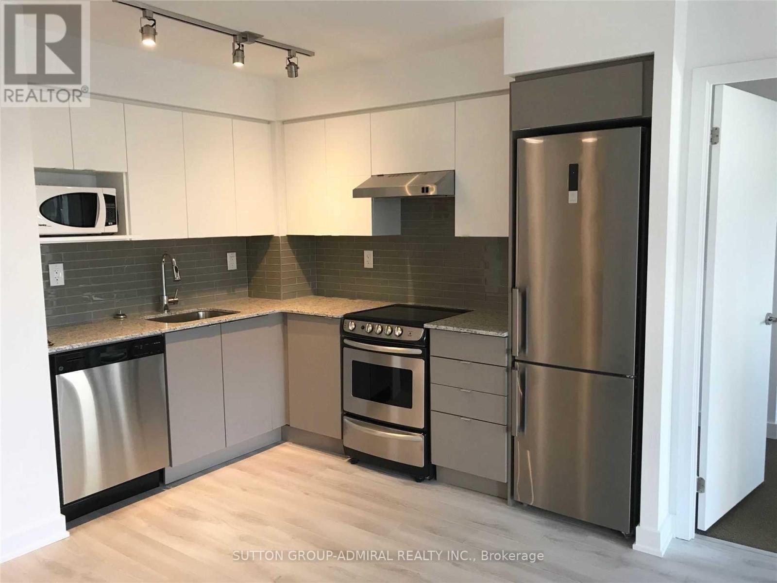 526 - 160 FLEMINGTON ROAD, Toronto, Ontario