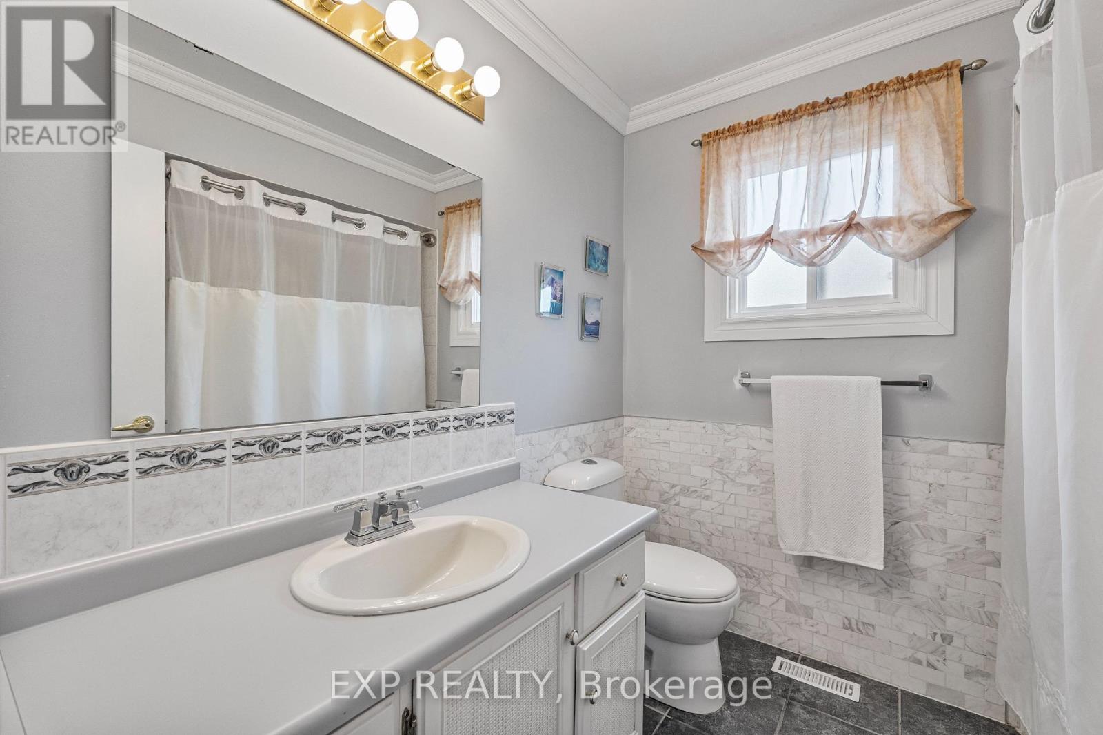 3 Stillwater Crescent, Brampton (Brampton West), Ontario  L6X 3K5 - Photo 25 - W12455118