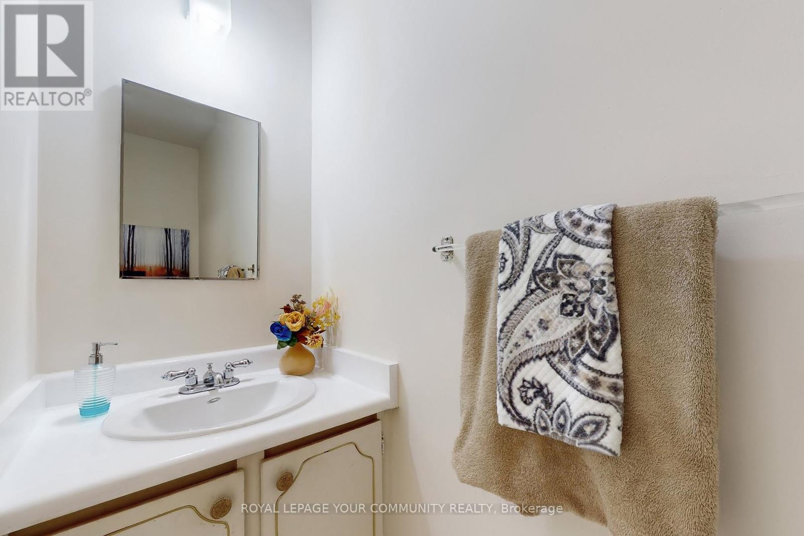 72 - 42 John Cabot Way, Toronto (Glenfield-Jane Heights), Ontario  M3N 2T7 - Photo 35 - W12455131