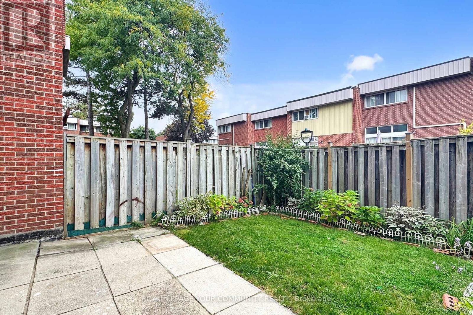 72 - 42 John Cabot Way, Toronto (Glenfield-Jane Heights), Ontario  M3N 2T7 - Photo 39 - W12455131