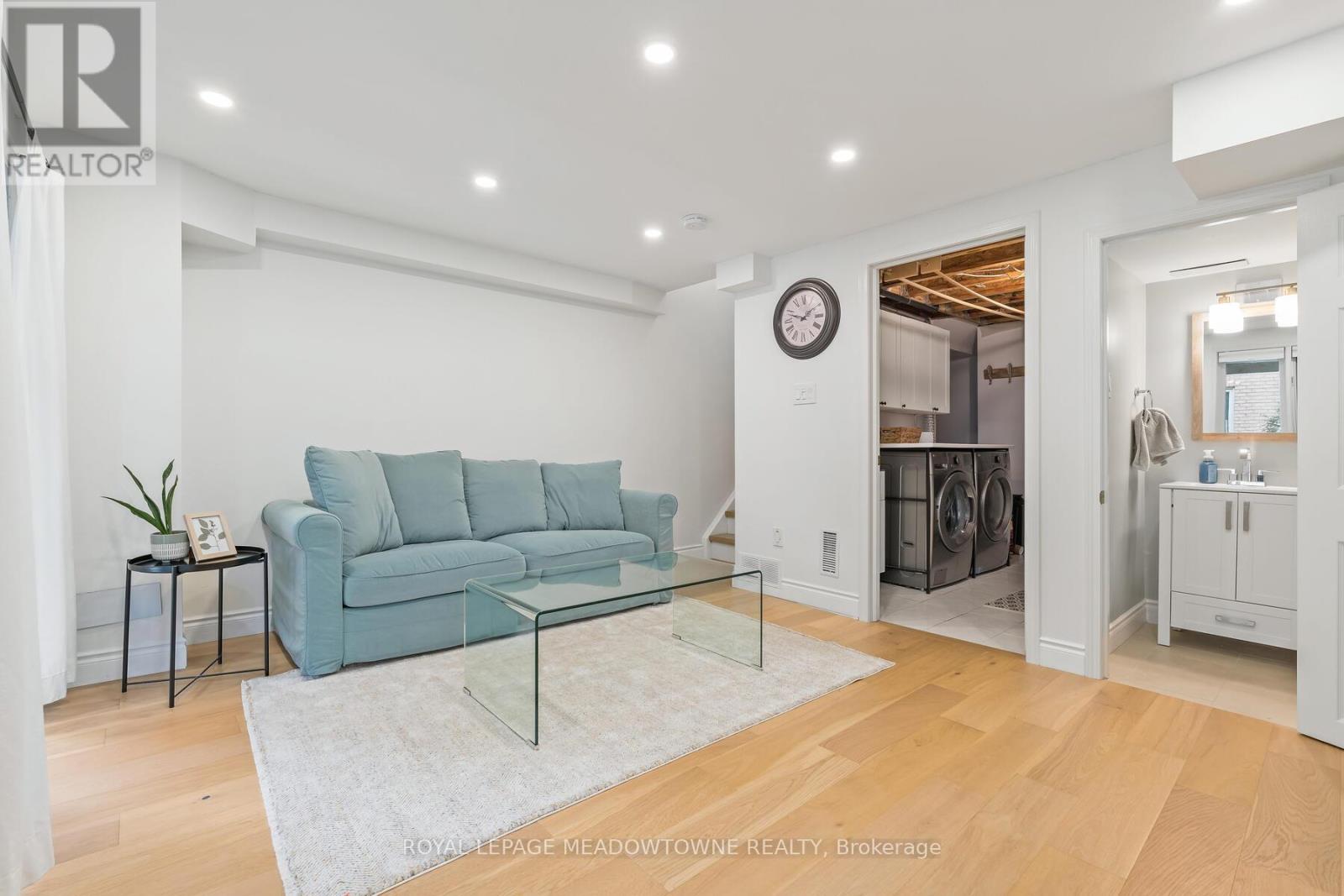 139 Harbourview Crescent, Toronto (Mimico), Ontario  M8V 4A8 - Photo 32 - W12455138
