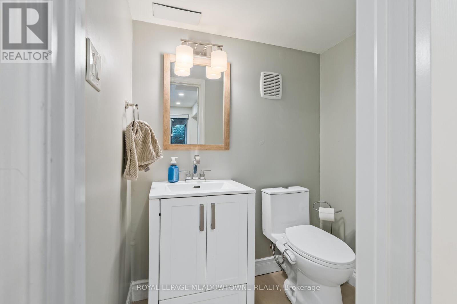 139 Harbourview Crescent, Toronto (Mimico), Ontario  M8V 4A8 - Photo 33 - W12455138