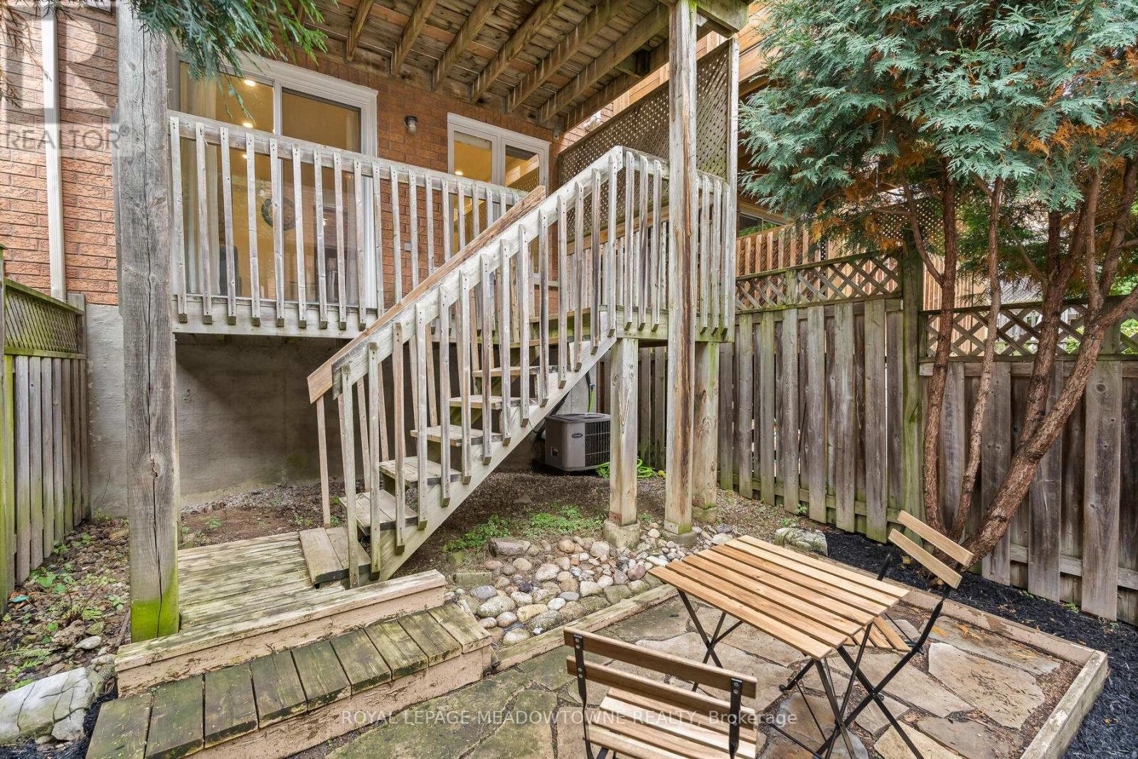 139 Harbourview Crescent, Toronto (Mimico), Ontario  M8V 4A8 - Photo 38 - W12455138