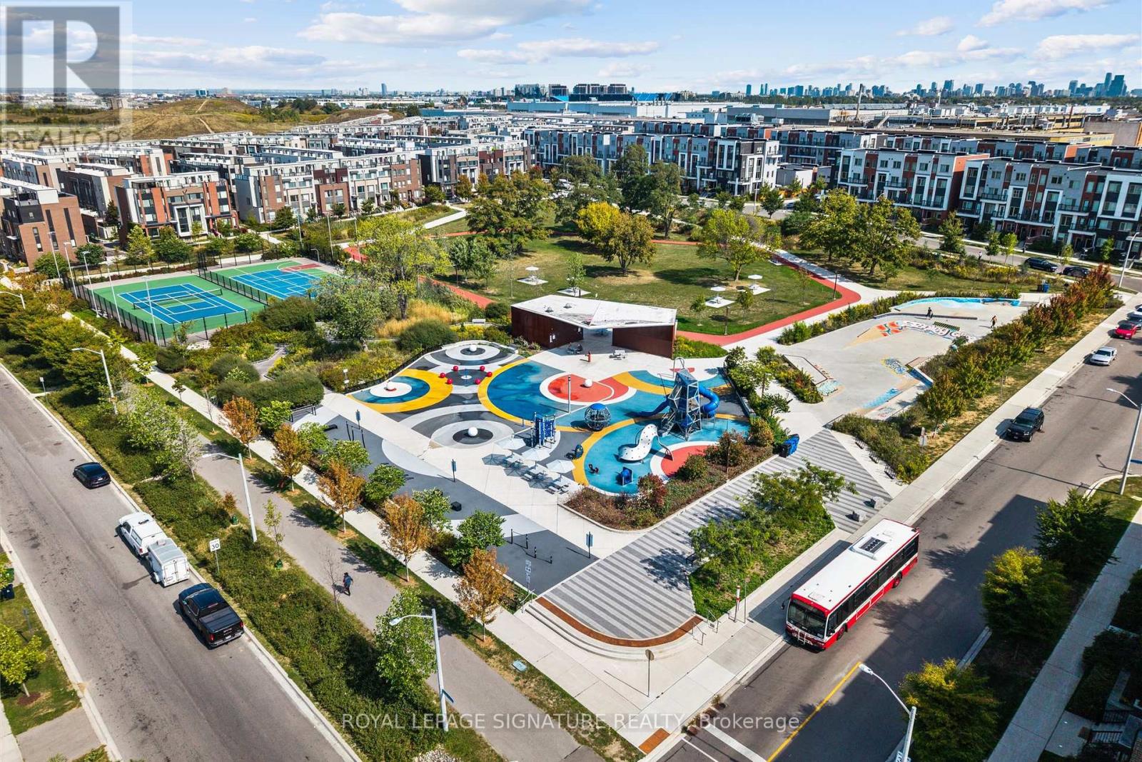 2 - 120 Frederick Tisdale Drive, Toronto (Downsview-Roding-Cfb), Ontario  M3K 0A8 - Photo 36 - W12455144