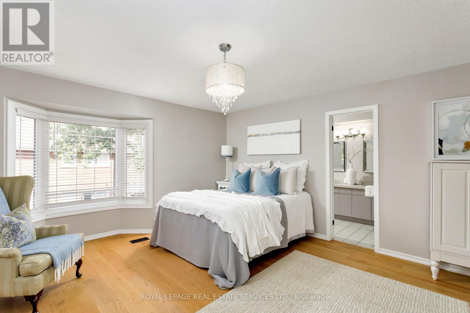 7 - 2006 Glenada Crescent, Oakville (Wc Wedgewood Creek), Ontario  L6H 5R9 - Photo 26 - W12455148