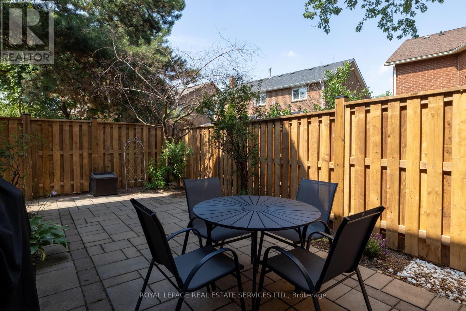 7 - 2006 Glenada Crescent, Oakville (Wc Wedgewood Creek), Ontario  L6H 5R9 - Photo 47 - W12455148