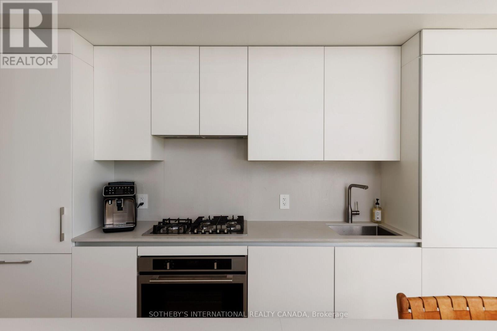 903 - 2720 Dundas Street W, Toronto (Junction Area), Ontario  M6P 0C3 - Photo 10 - W12455154