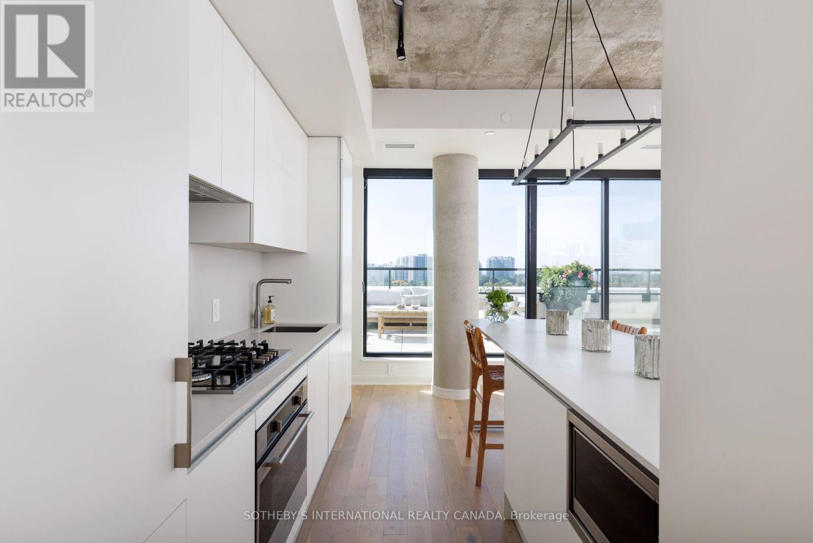 903 - 2720 Dundas Street W, Toronto (Junction Area), Ontario  M6P 0C3 - Photo 12 - W12455154