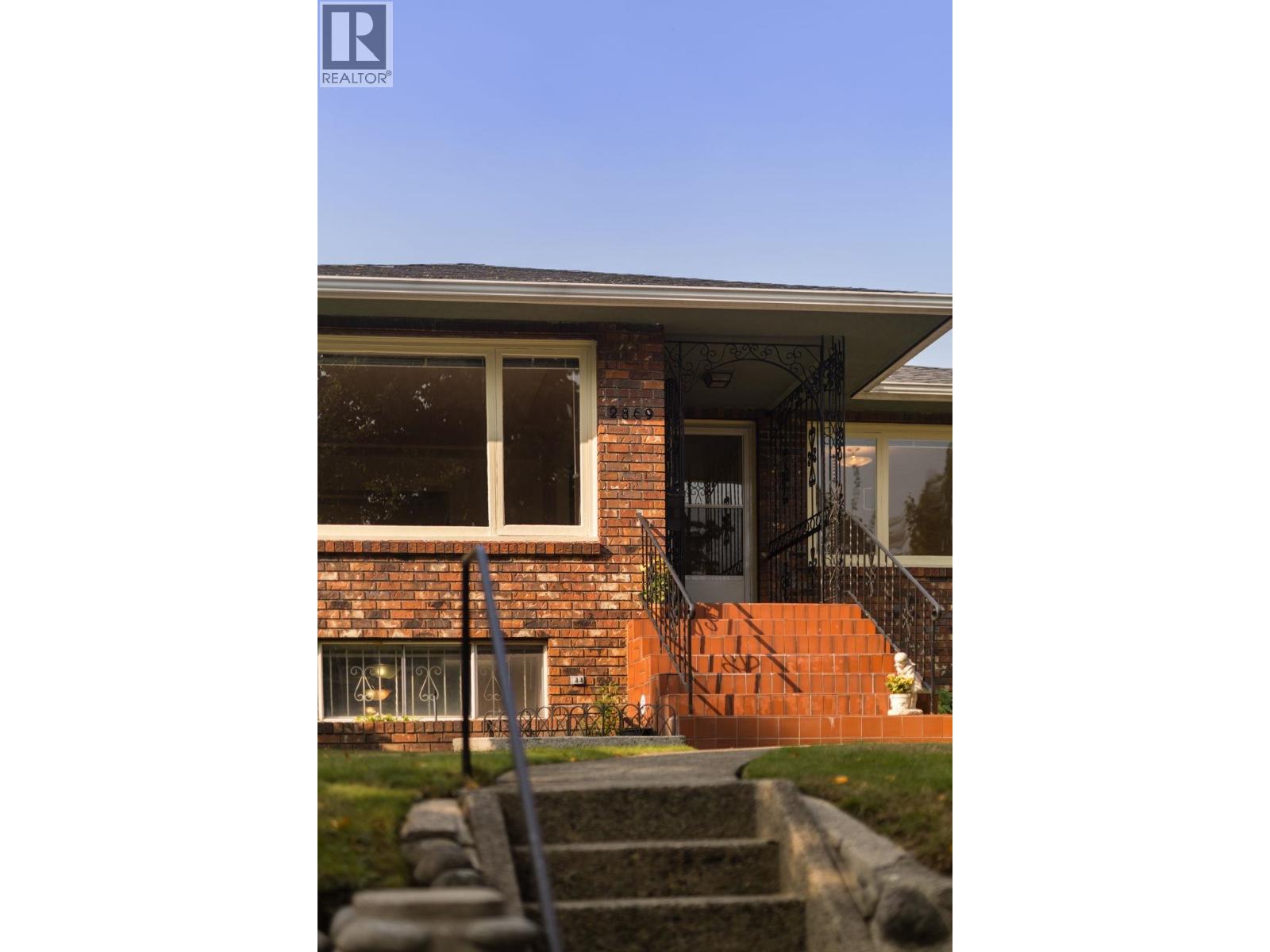 2869 Venables Street, Vancouver, British Columbia  V5K 2R7 - Photo 3 - R3048011