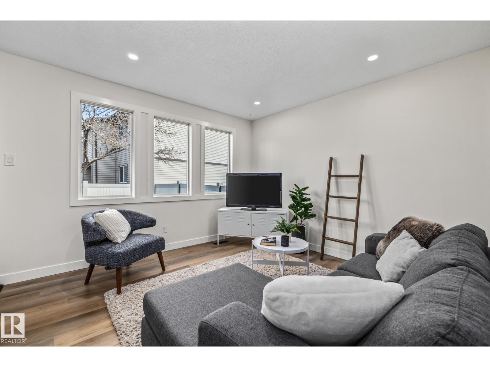 1159 Hooke Rd Nw, Edmonton, Alberta  T5A 4A5 - Photo 15 - E4461536