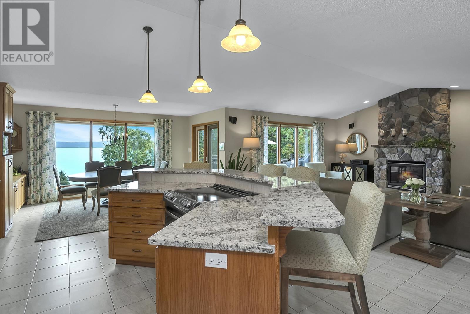 2529 Scott Dr, Thunder Bay, Ontario  P7A 0Y7 - Photo 10 - TB252933