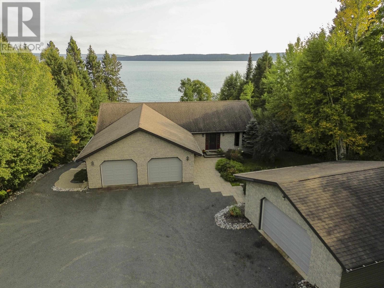 2529 Scott Dr, Thunder Bay, Ontario  P7A 0Y7 - Photo 38 - TB252933