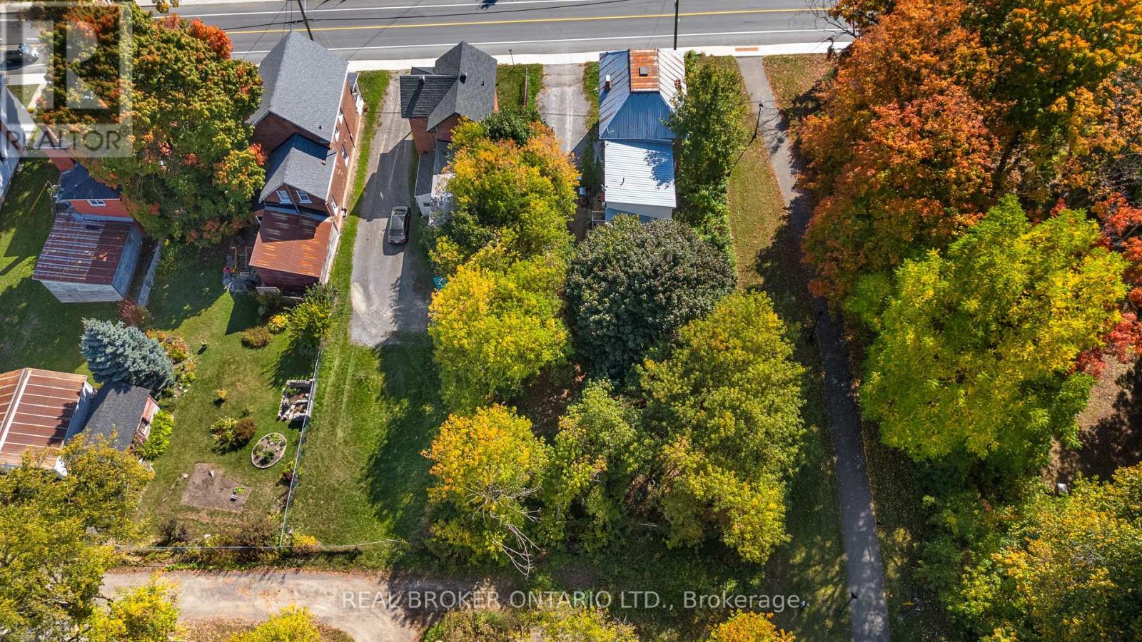 42 Daniel Street N, Arnprior, Ontario  K7S 2K5 - Photo 33 - X12455227