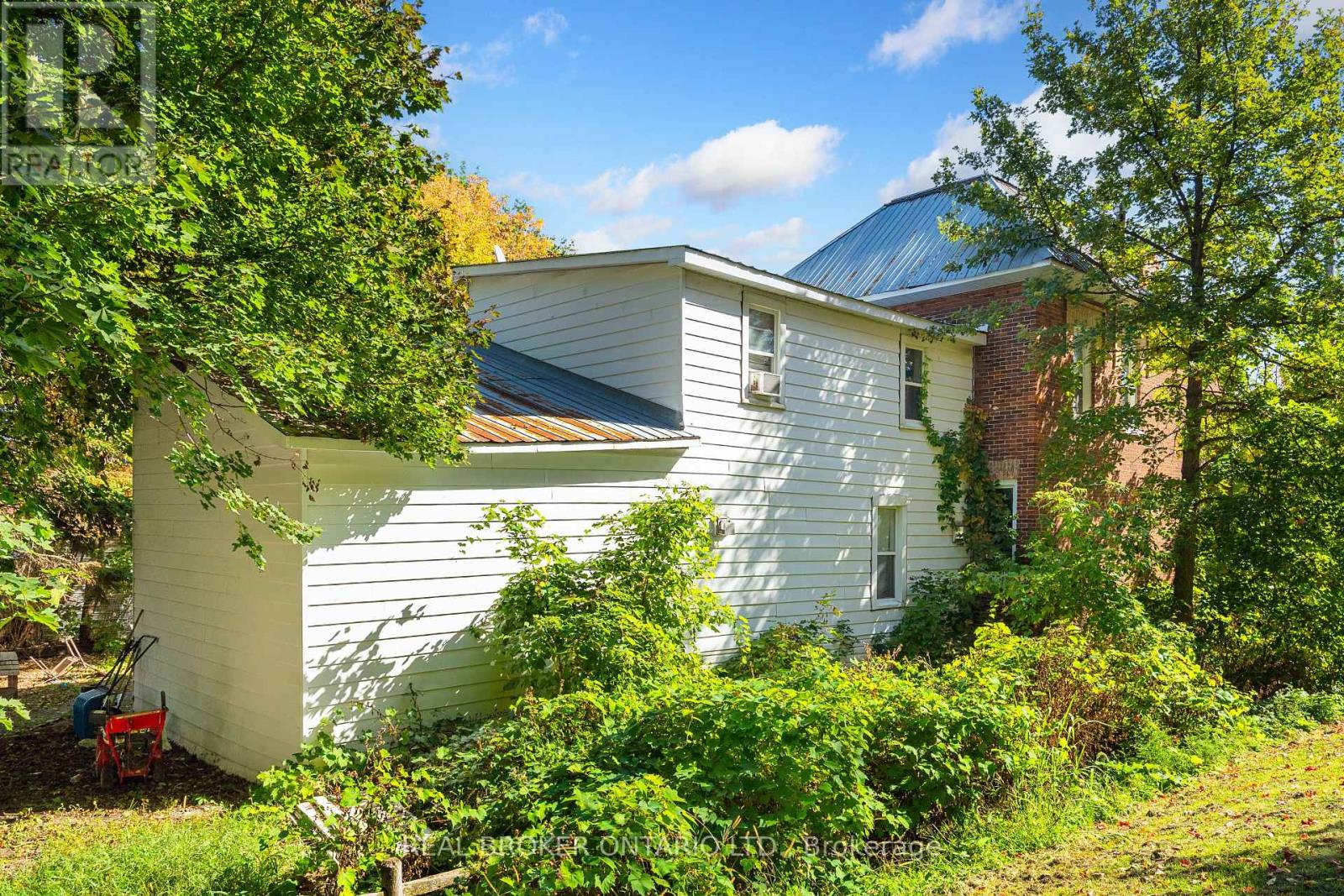 42 Daniel Street N, Arnprior, Ontario  K7S 2K5 - Photo 35 - X12455227