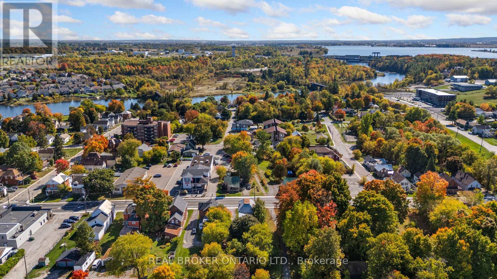 42 Daniel Street N, Arnprior, Ontario  K7S 2K5 - Photo 39 - X12455227