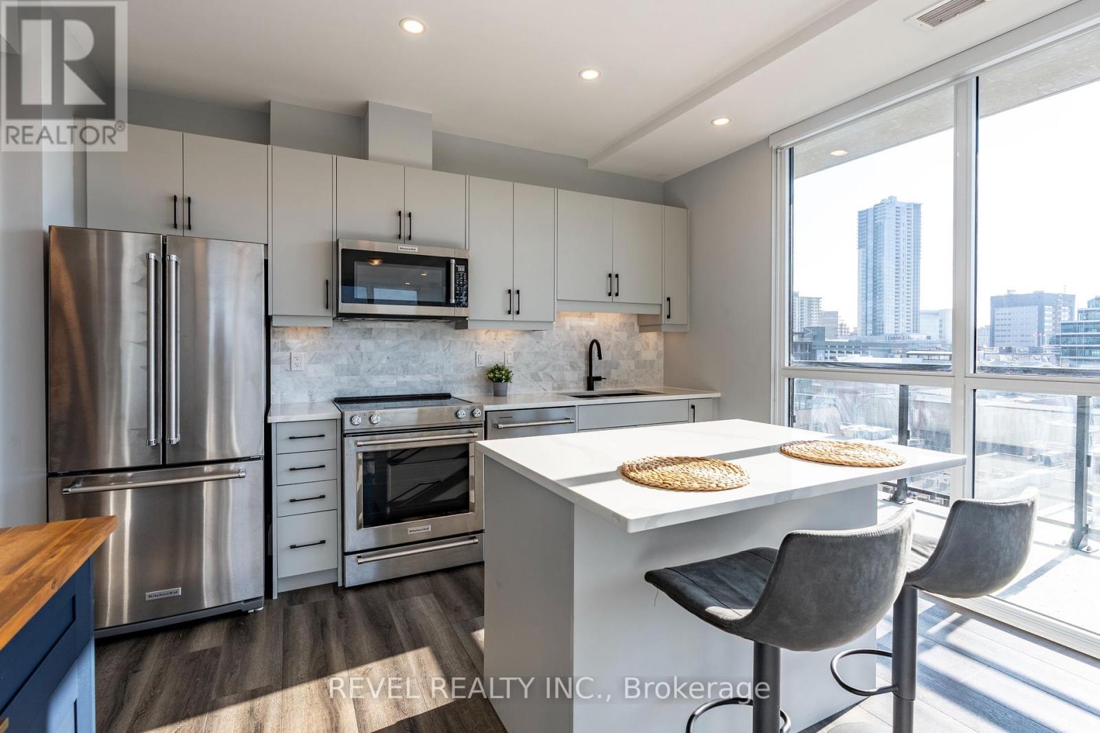 5 - 60 Charles Street W, Kitchener, Ontario  N2G 0C9 - Photo 37 - X12455100