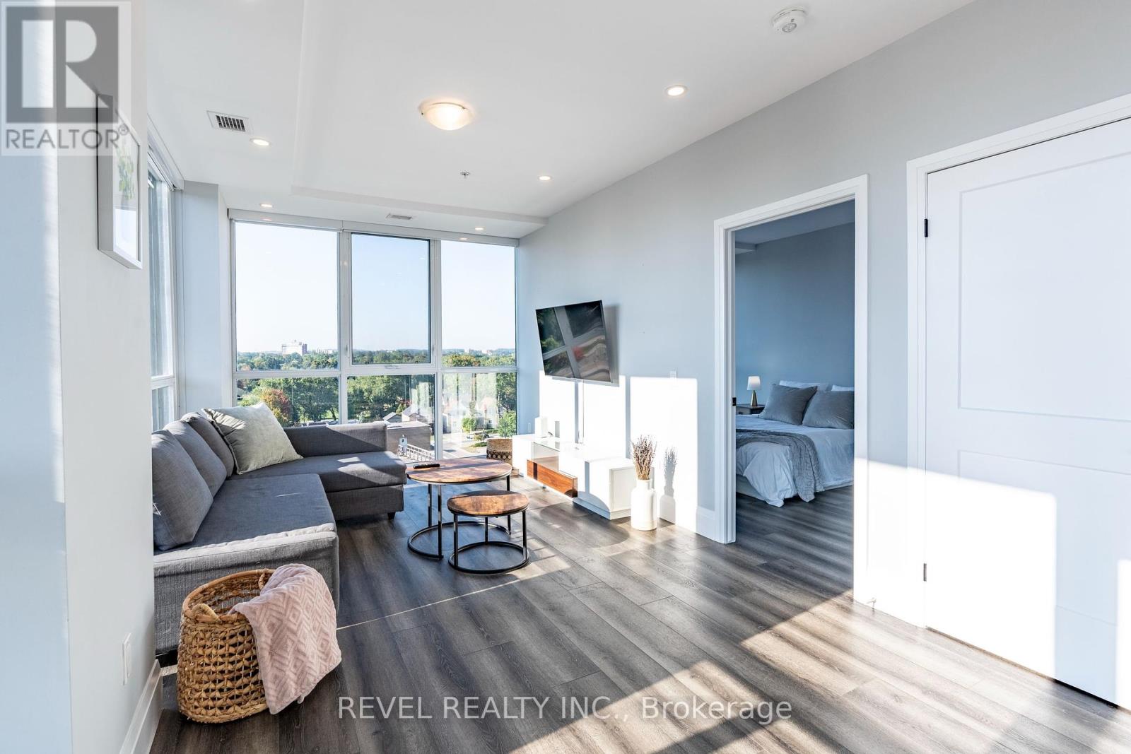 5 - 60 Charles Street W, Kitchener, Ontario  N2G 0C9 - Photo 8 - X12455100
