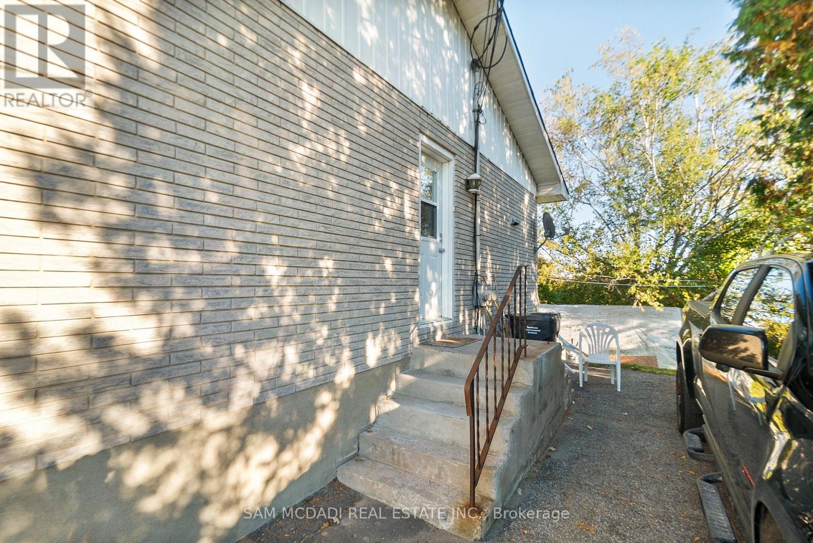 2705 Laurier Street, Clarence-Rockland, Ontario  K4K 1A3 - Photo 34 - X12455139