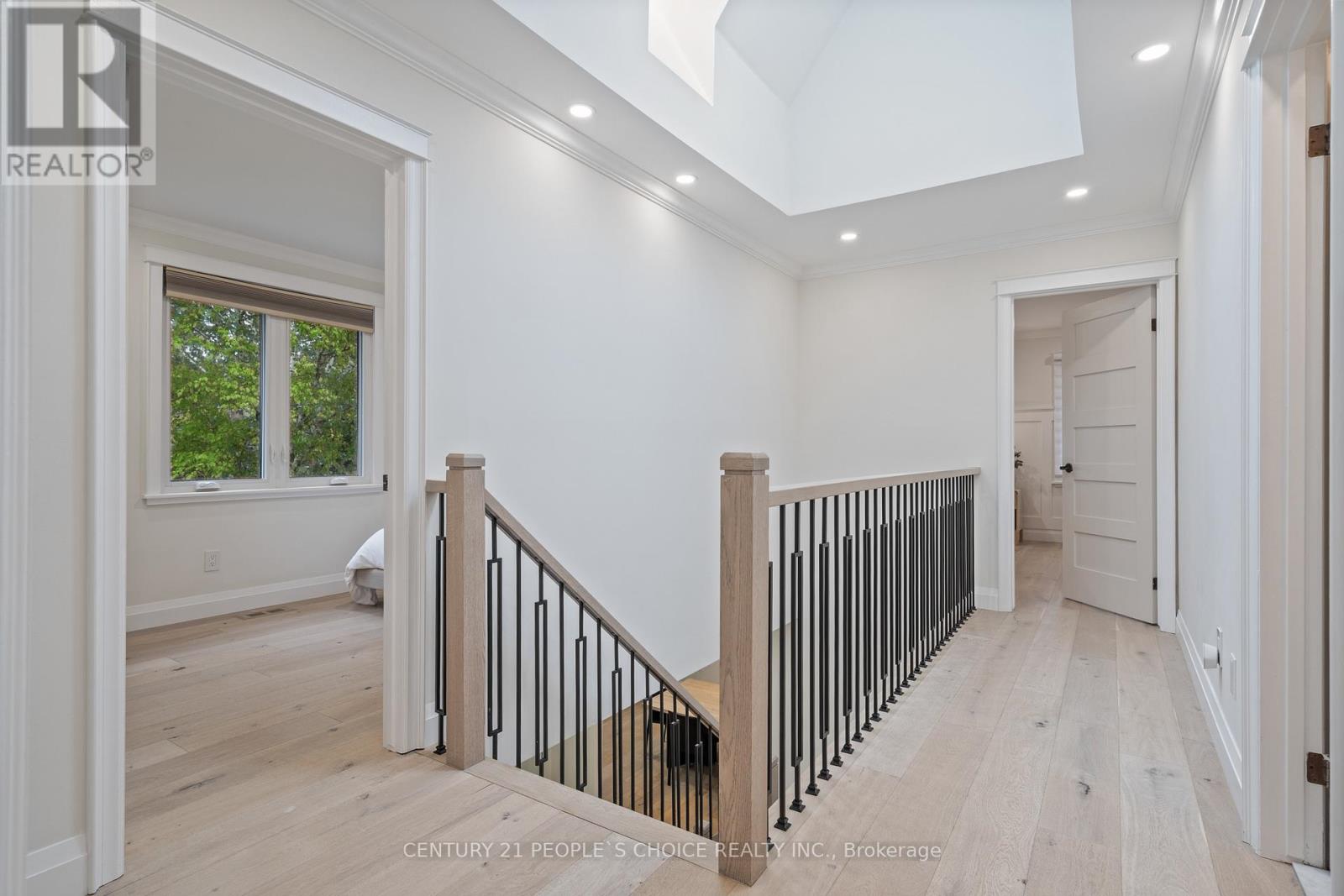 7 Carl Crescent, Hamilton, Ontario  L0R 2H4 - Photo 15 - X12455168