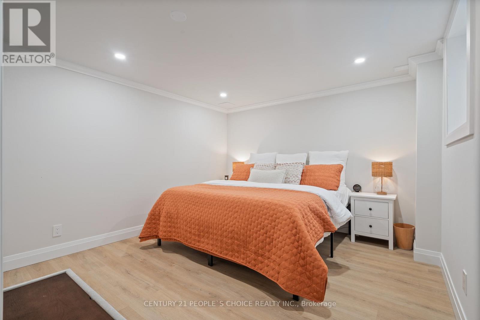 7 Carl Crescent, Hamilton, Ontario  L0R 2H4 - Photo 31 - X12455168