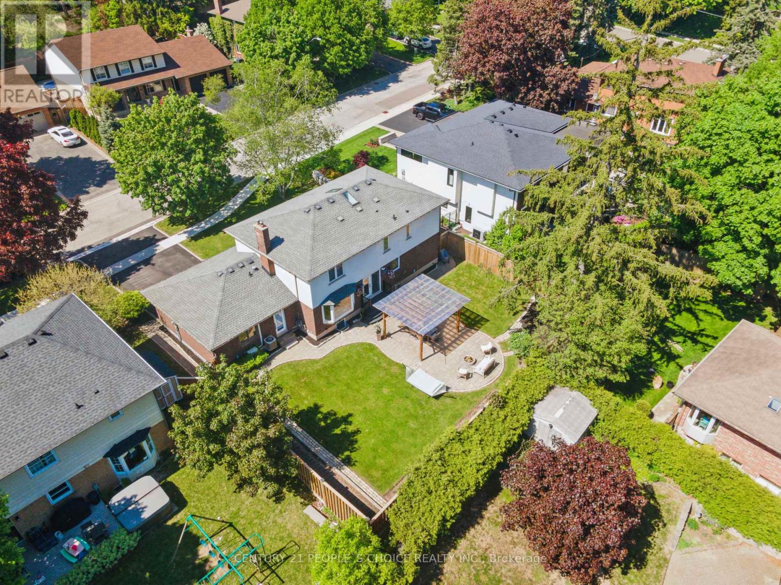 7 Carl Crescent, Hamilton, Ontario  L0R 2H4 - Photo 37 - X12455168