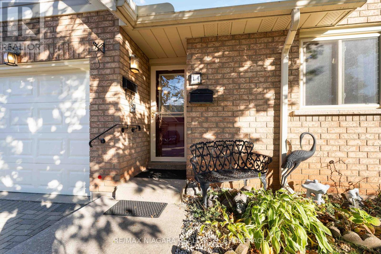 14 - 165 Main Street E, Grimsby, Ontario  L3M 1P2 - Photo 4 - X12455257