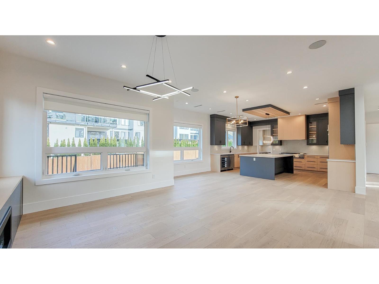 13525 16th Avenue, Surrey, British Columbia  V4A 9K9 - Photo 12 - R3057216